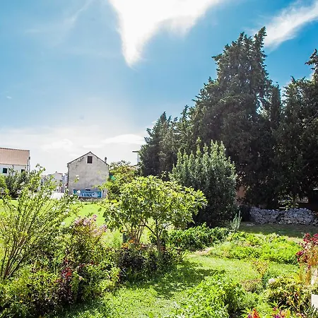 Grubisin Apartment Tribalj
